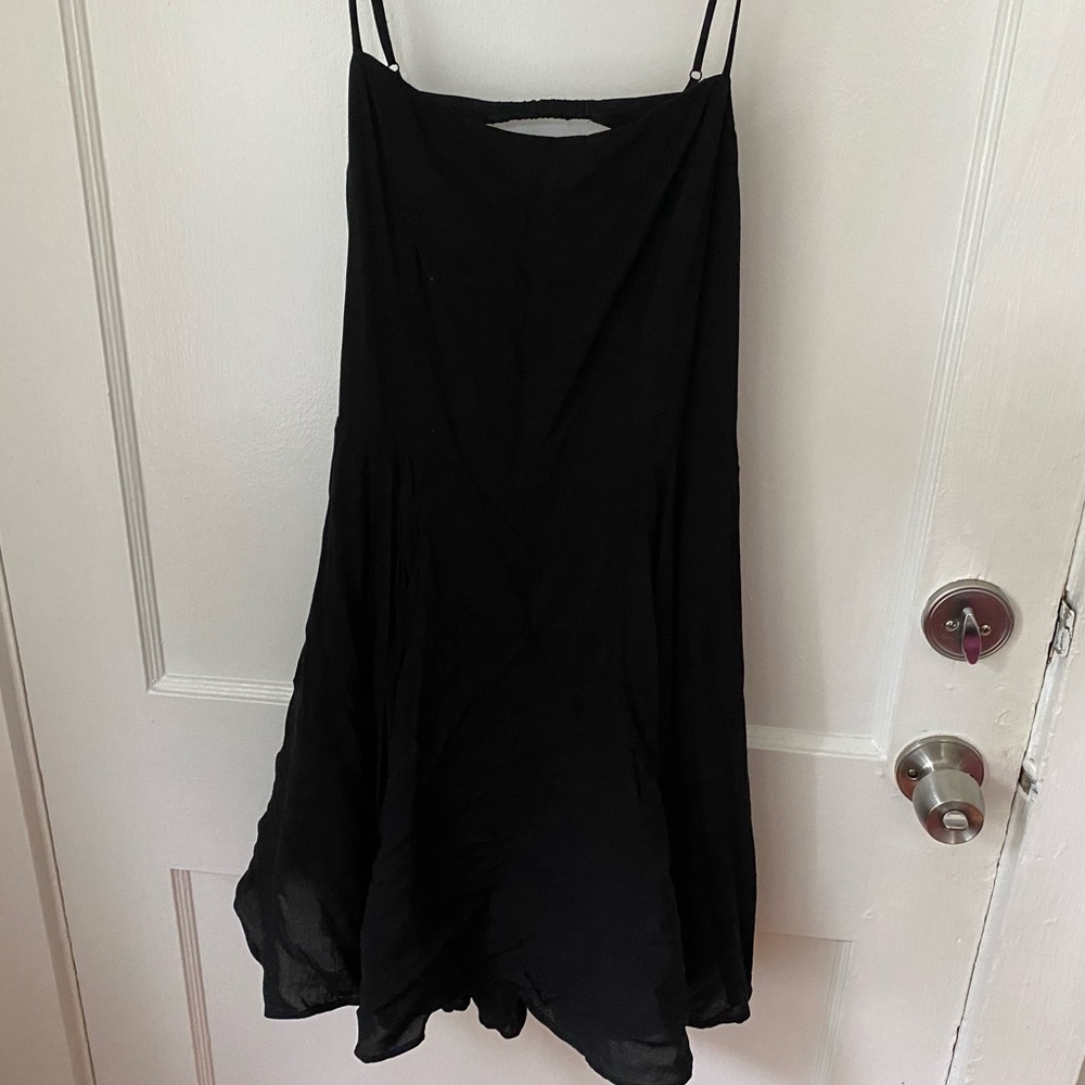 Silence + Noise black mini dress open back size L